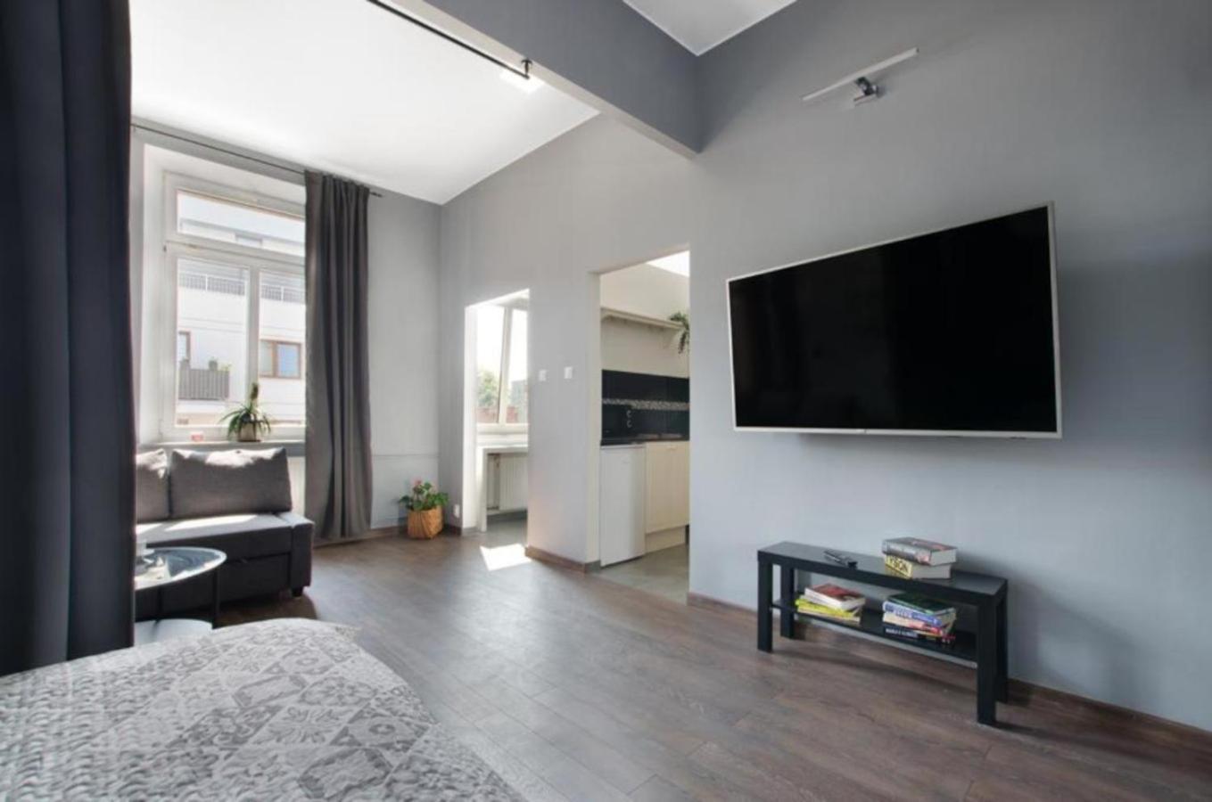 Manufaktura Apartamenty Bakery, Prywatna Kamienica, Parking Strzezony, Klima, Dostep Na Kod Łódź Dış mekan fotoğraf